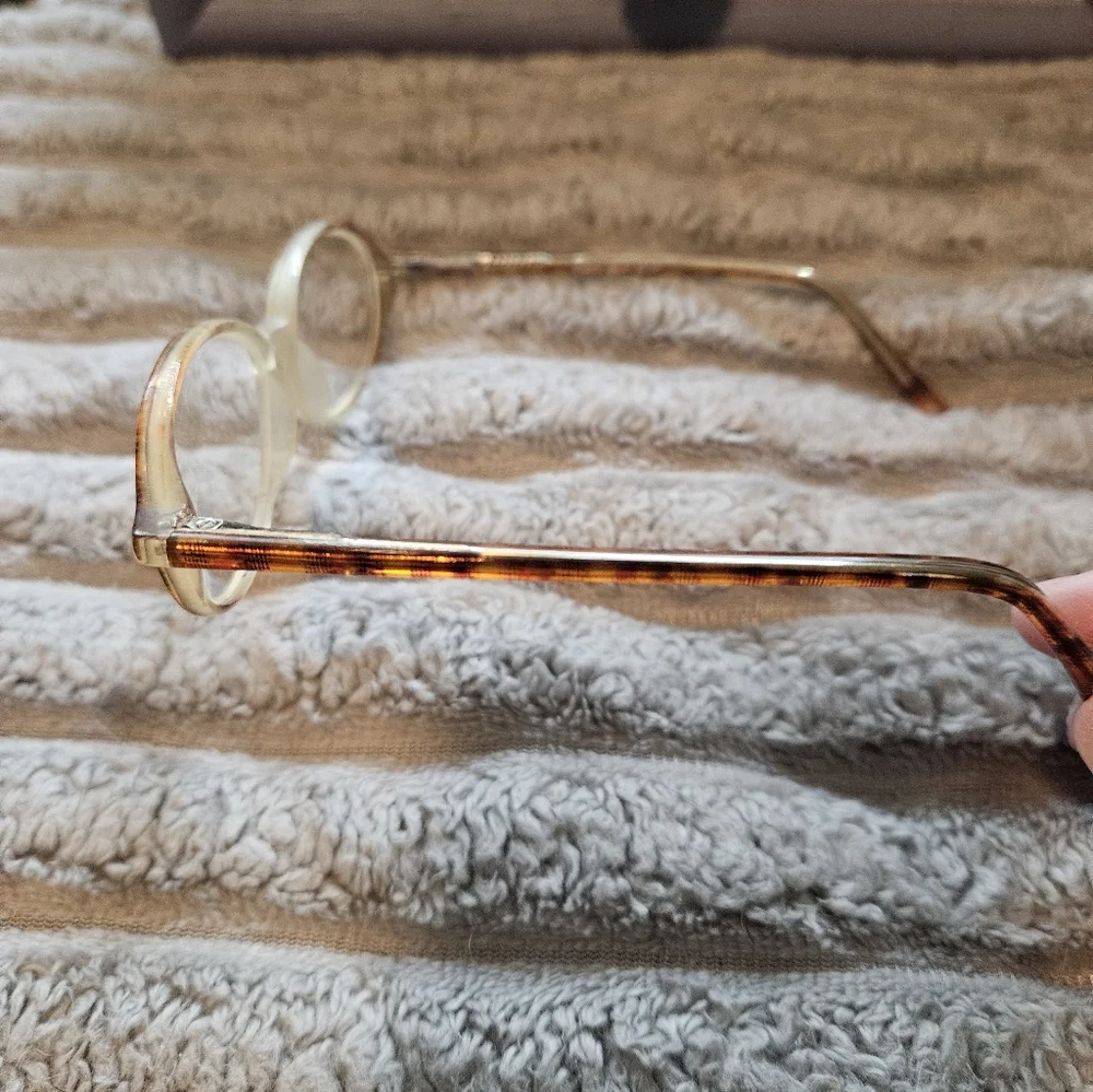 SALE ** Prescription Tortoise Shell Round Glasses